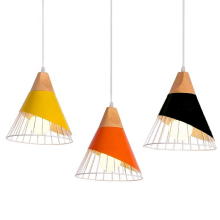 Lampe à suspension suspendue en métal coloré moderne pour café